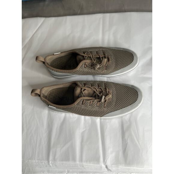 Huk size 8.5 mens HUK Mania shoes fishing beige/gray light weight quick drying - Picture 2 of 10